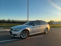 Gebraucht BMW 318 143 PS (105 kW) 2011 Silber Kombi