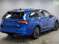 Neu Skoda Octavia Selection 150 PS (110 kW) 2025 Race blue metallic (8x) Kombi