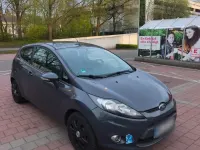 Gebraucht Ford Fiesta 60 PS (44 kW) 2011 Grau Kleinwagen