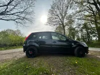 Gebraucht Ford Fiesta 80 PS (58 kW) 2008 Schwarz Kleinwagen