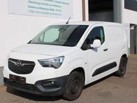 Używany Opel Combo Edition 102 KM (75 kW) 2019 Biały Minivan