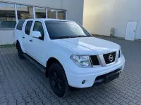 Gebraucht Nissan Navara SE 171 PS (125 kW) 2010 Weiß Pickup