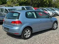 Gebraucht VW Golf VI Trendline 80 PS (58 kW) 2009 Blau Kleinwagen