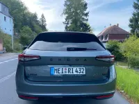 Neu Skoda Superb SportLine 193 PS (141 kW) 2026 Grau Kombi