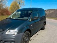 Second-hand VW Caddy 105 CP (77 kW) 2006 Verde Monovolum