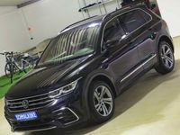 Gebraucht VW Tiguan R-line 200 PS (147 kW) 2022 Deep black pearlescent (metallic) SUV