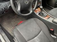 Second-hand Mercedes C200 Elegance 163 CP (119 kW) 2006 Argintiu Break