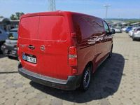 Usado Opel Vivaro-e Combi Edition 100 kW (136 HP) 2022 Vermelho Van