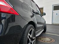 Gebraucht Mercedes ML250 204 PS (150 kW) 2014 Schwarz SUV