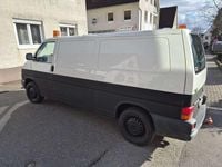 Gebraucht VW T4 88 PS (64 kW) 2002 Weiß Van