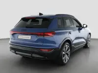 Gebraucht Audi Q6 e-tron Ambiente 284 kW (387 PS) 2025 Ascariblau metallic SUV