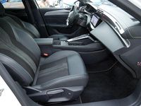 Gebraucht Peugeot 308 SW GT 131 PS (96 kW) 2022 Weiß Kombi