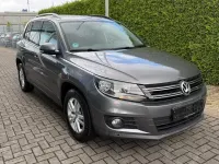 Gebraucht VW Tiguan Trendline 122 PS (89 kW) 2015 Grau SUV