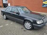 Gebraucht Mercedes E300 188 PS (138 kW) 1989 Grau Limousine