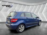 Gebraucht Mercedes B200 136 PS (100 kW) 2008 Blau Van / Kleinbus