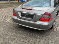 Gebraucht Mercedes E280 190 PS (139 kW) 2007 Grau Limousine