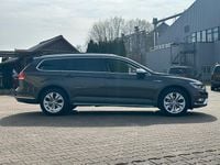 Gebraucht VW Passat Alltrack 190 PS (139 kW) 2018 Black oak brown metallic Kombi