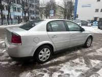 Second-hand Opel Vectra 155 CP (114 kW) 2005 Argintiu Berlinǎ
