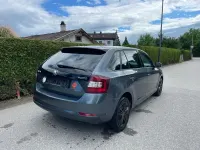 Gebraucht Skoda Rapid Drive 90 PS (66 kW) 2016 Grau Kleinwagen