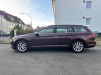 Gebraucht VW Passat Comfortline 125 PS (91 kW) 2015 Rot Kombi
