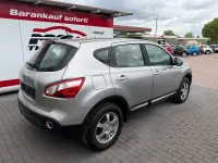 Gebraucht Nissan Qashqai 131 PS (96 kW) 2012 Grau SUV