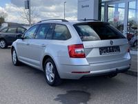 gebraucht Skoda Octavia Combi 2.0 TDI Style NAVI+SMART-LINK+GRA+AHK+SHZ+PDC+DAB+BLUETOOTH