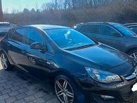 Gebraucht Opel Astra 116 PS (85 kW) 2014 Schwarz Limousine