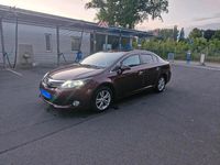 Gebraucht Toyota Avensis 147 PS (108 kW) 2012 Andere farben Limousine