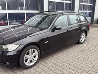 Gebraucht BMW 318 143 PS (105 kW) 2007 Schwarz Kombi
