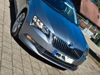 Gebraucht Skoda Superb Style 190 PS (139 kW) 2019 Silber Kombi