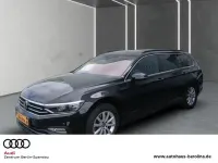 Gebraucht VW Passat IQ Drive 150 PS (110 kW) 2022 Deep black perleffekt Kombi