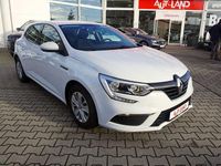 Gebraucht Renault Mégane IV Life 116 PS (85 kW) 2019 Weiß Limousine