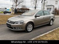 Gebraucht VW Passat Comfortline 140 PS (102 kW) 2012 Grau Limousine