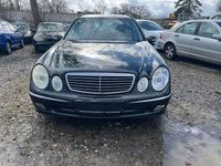Gebraucht Mercedes E320 Elegance 204 PS (150 kW) 2003 Schwarz Kombi