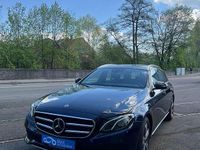 Gebraucht Mercedes E220 194 PS (142 kW) 2019 Cavansitblau  metalliclack Kombi