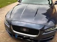 Gebraucht Jaguar XE Prestige 179 PS (131 kW) 2018 Blau Limousine