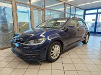 Gebraucht VW Golf VII Comfortline 125 PS (91 kW) 2018 Atlanticblueperl. (metallic) Limousine