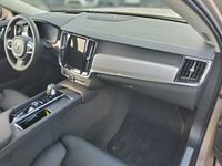 Gebraucht Volvo V90 Ultimate 197 PS (144 kW) 2023 Other Kombi