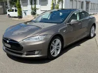 Gebraucht Tesla Model S Performance 386 kW (525 PS) 2016 Braun Kleinwagen