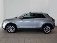 Gebraucht VW T-Roc Style 150 PS (110 kW) 2023 Pyritsilber metallic SUV