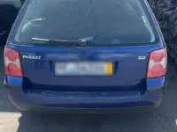 Gebraucht VW Passat 131 PS (96 kW) 2002 Blau Kombi