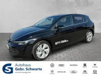 Gebraucht VW Golf VIII Style 150 PS (110 kW) 2025 Schwarz Limousine