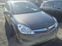 Usata Opel Astra Edition 90 CV (66 kW) 2009 Grigio Station wagon