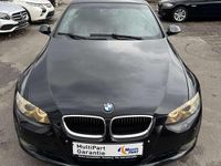Gebraucht BMW 320 Cabriolet 170 PS (125 kW) 2008 Back sapphire Cabrio