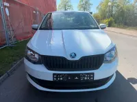 Używany Skoda Fabia Cool Plus 75 KM (55 kW) 2018 Biały Sedan/Limuzyna