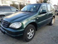 Gebraucht Mercedes ML320 218 PS (160 kW) 2000 Grün SUV
