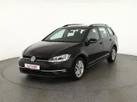 Gebraucht VW Golf VII 116 PS (85 kW) 2020 Deep black perleffekt Kombi