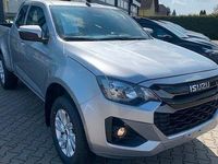 Neu Isuzu D-Max 163 PS (119 kW) 2026 Silber Pickup