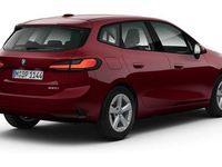 Gebraucht BMW 220 Active Tourer Luxury Line 170 PS (125 kW) 2025 Rot Van / Kleinbus