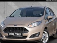 Gebraucht Ford Fiesta Celebration 101 PS (74 kW) 2017 Beige Limousine